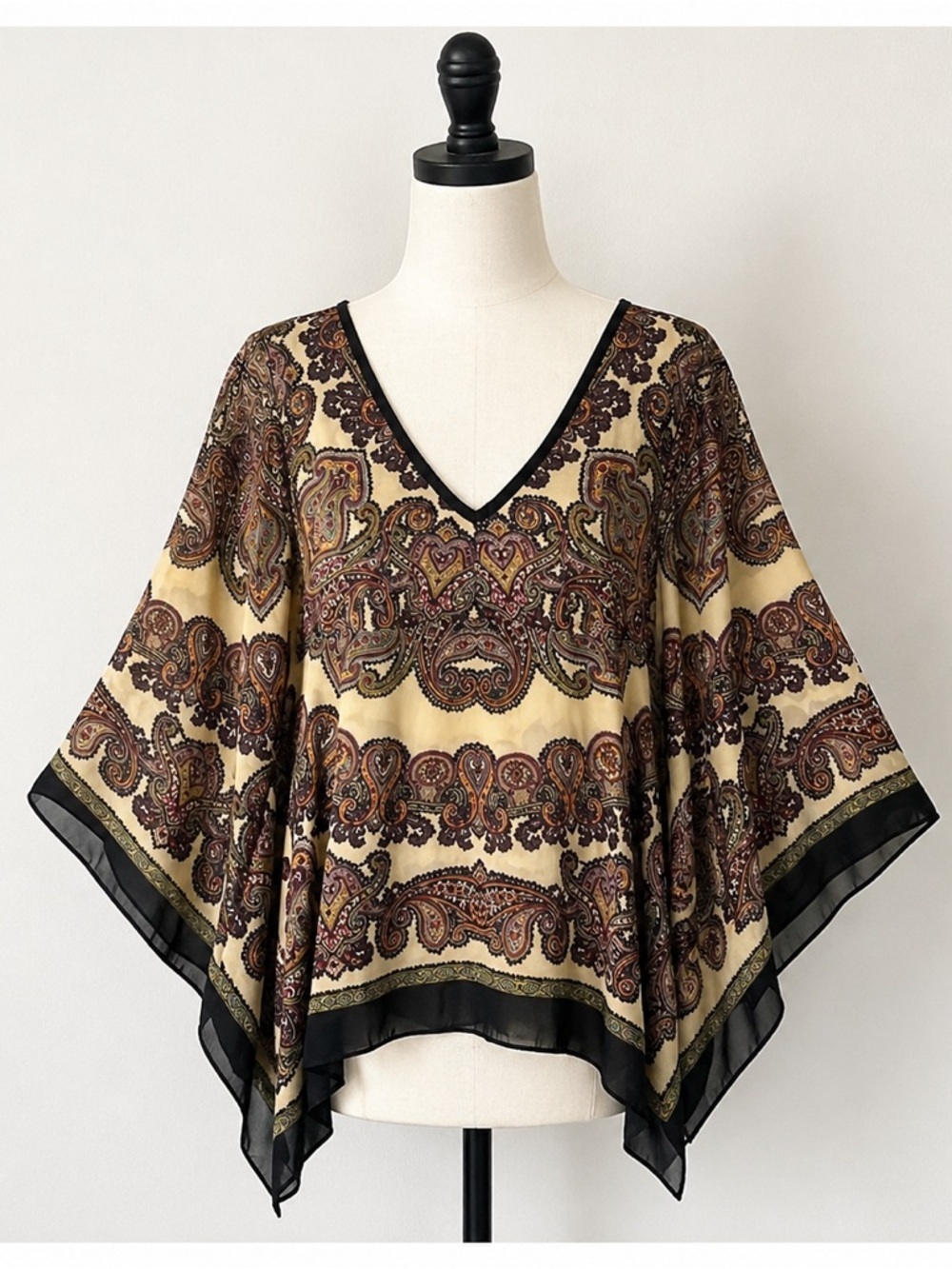 Boston Proper Multicolor Paisley V-Neck Blouse Size Medium